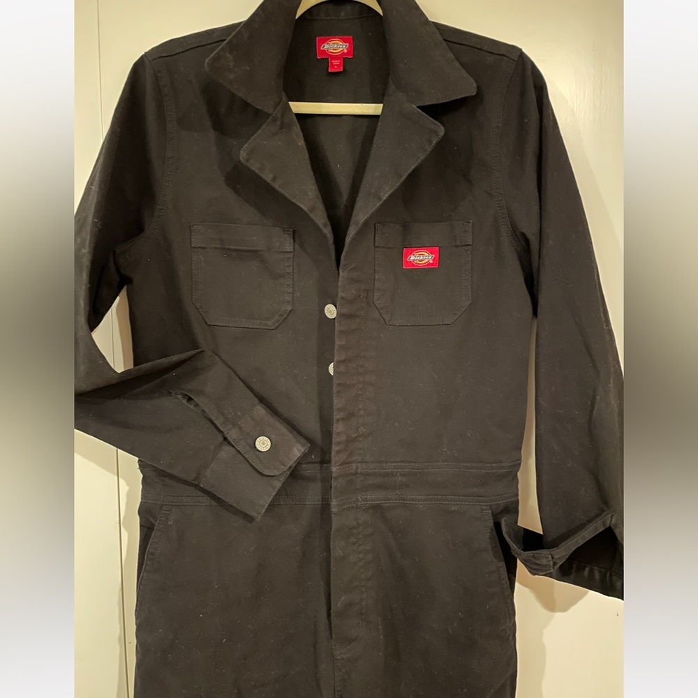 Dickies women’s coveralls size Large, button front, all cotton.